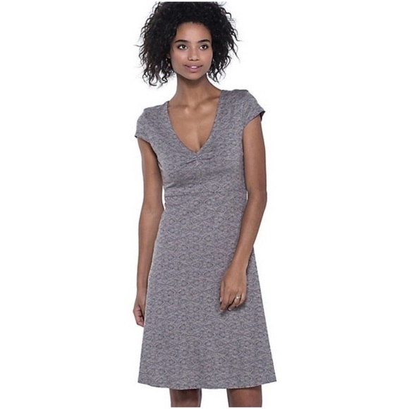 Toad & Co. Rosemarie Dress Size Small Organic Cotton Fit & Flare Dress Geometric - Picture 1 of 14